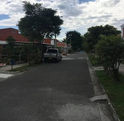 Alojamieno Cerca A Ukumari, Consota, Expofuturo